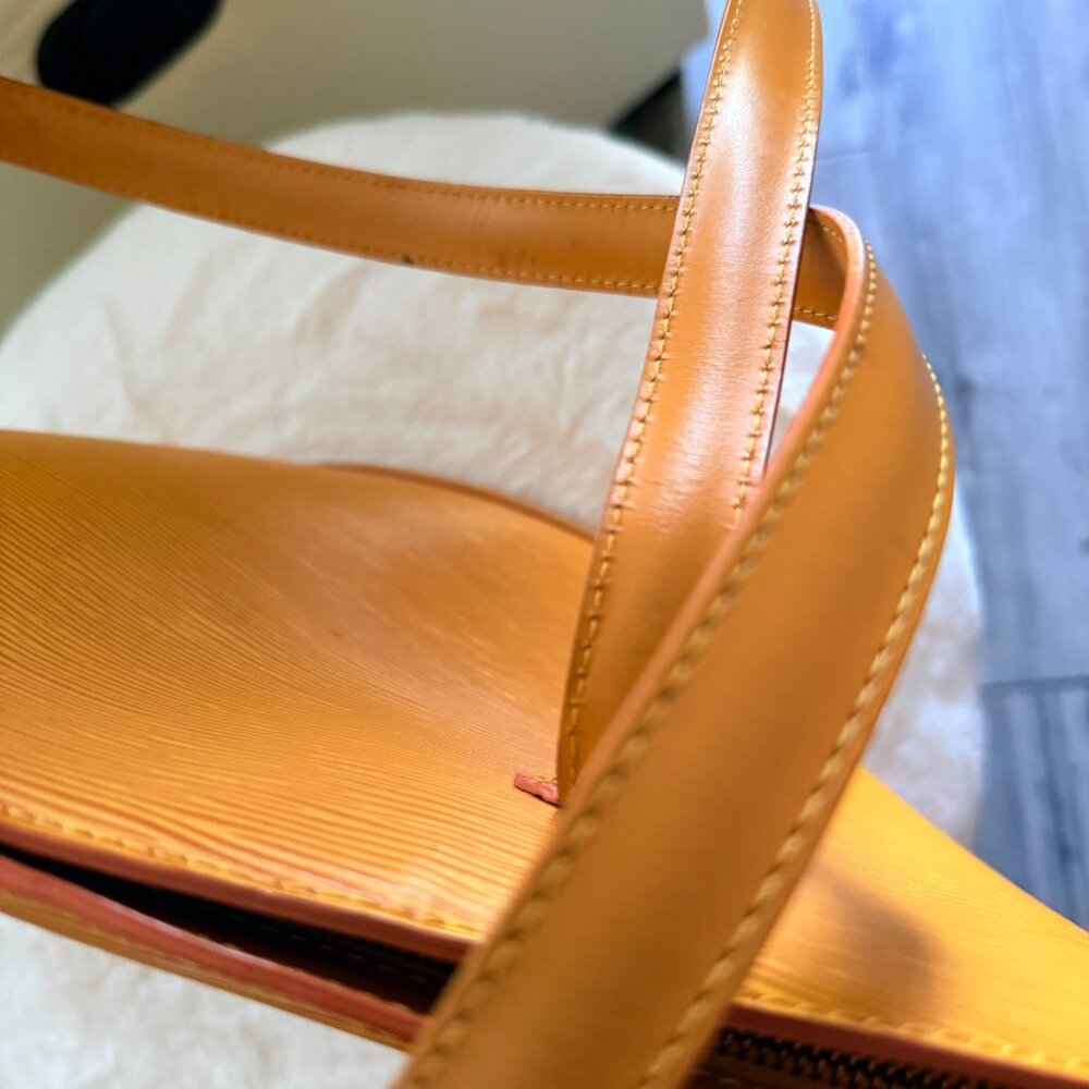 Louis Vuitton Epi Saint Jacques Shoulder Bag - Picture 11 of 12